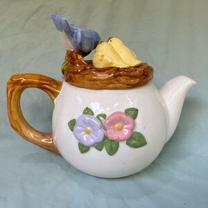 Vintage Teleflora Bird Nest Tea Pot